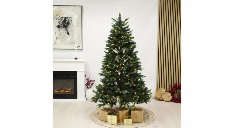LIFA, konstgjord julgran, PE/PVC, 1,8 x 1,2 m, m/LED ljus och stjärna